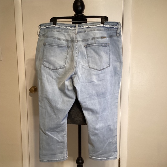 KanCan for Maurice’s Distressed plus size jeans sz 20 - Picture 2 of 2
